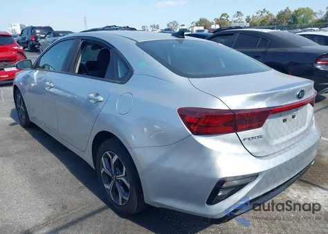 2019 Kia Forte Lxs z USA, uszkodzony, nr VIN 3KPF24AD0KE066653